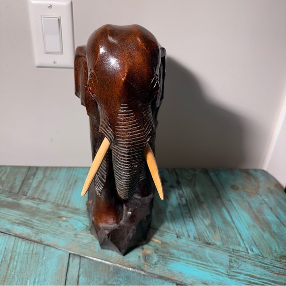 Vintage Large Hand Carved Wooden Elephant - Picture 3 of 10